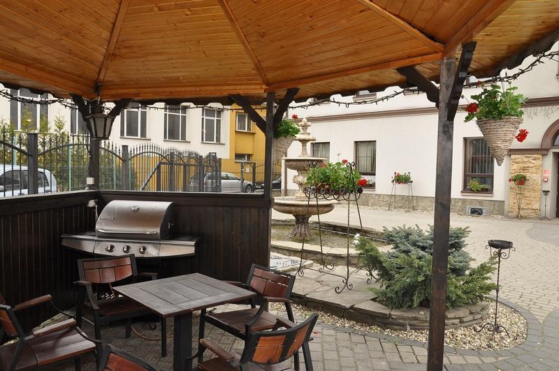 Stary Dwor Bed and Breakfast Żywiec Esterno foto